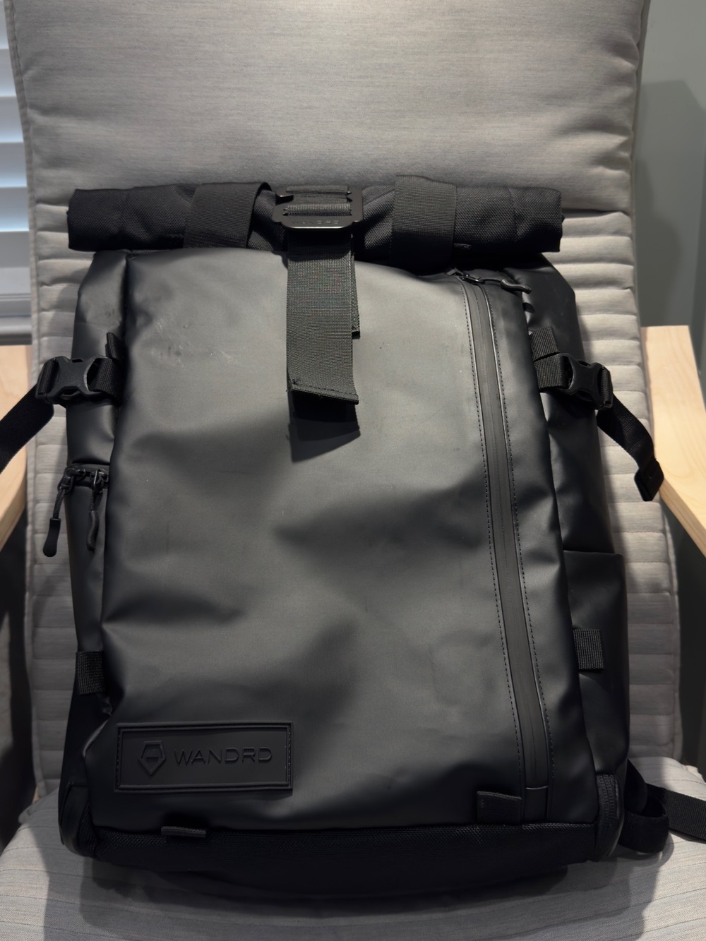 WANDRD PRVKE 31L V3 Black Roll-Top Backpack — Weatherproof Everyday Carry.